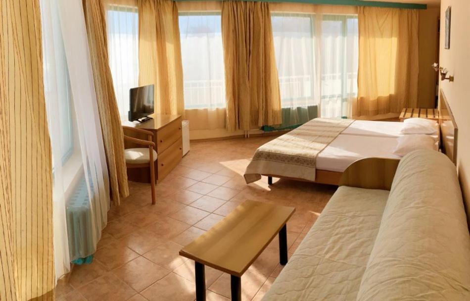 Hotel Arabella Beach Albena Exterior foto