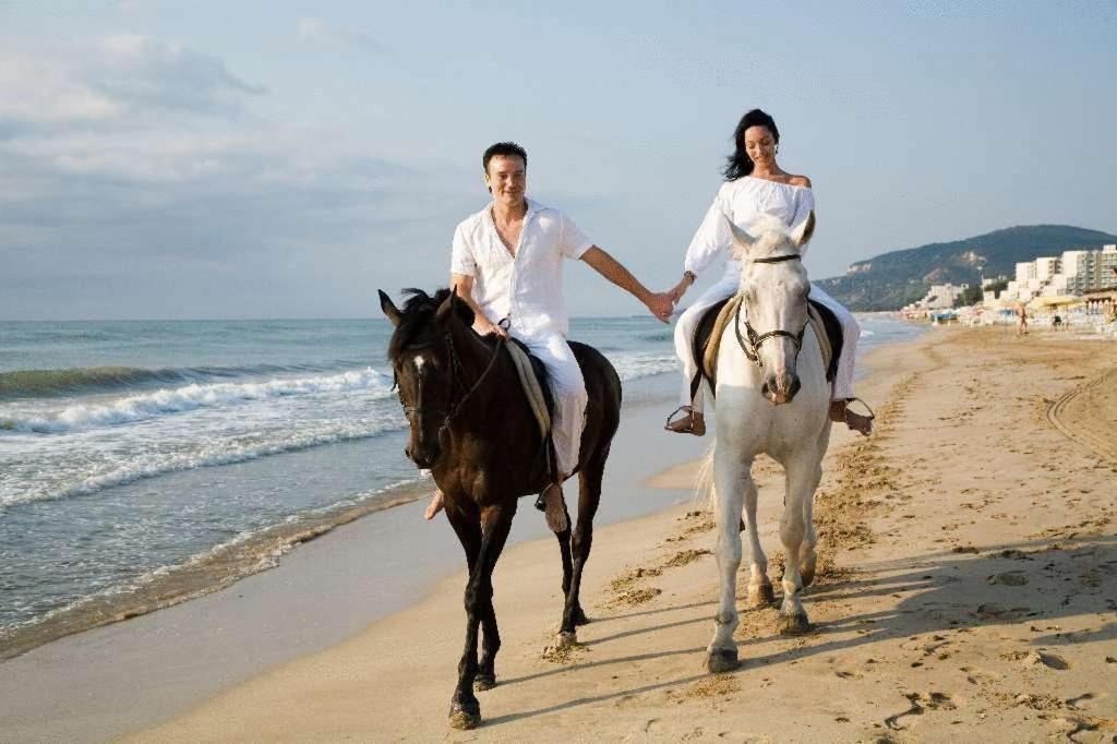 Hotel Arabella Beach Albena Exterior foto